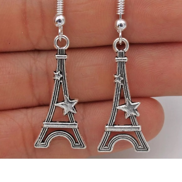Jewelry - 🌼5 for $25🌼 Eiffel Towers Earrings